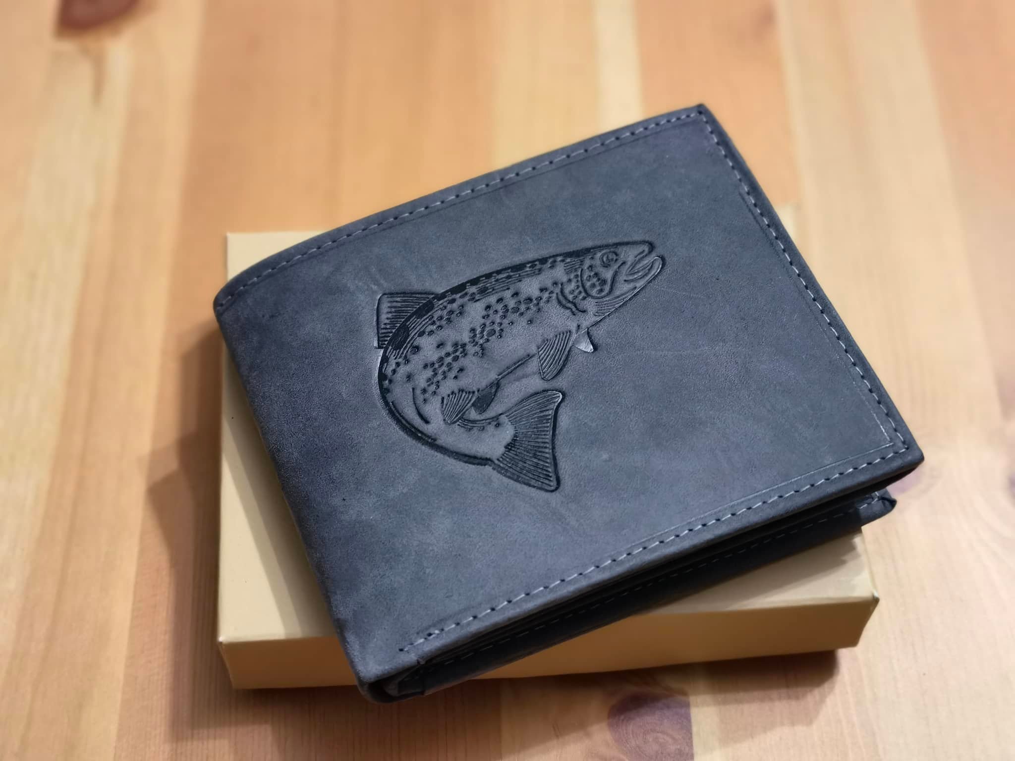 Kožená peňaženka N992 FISH BLACK